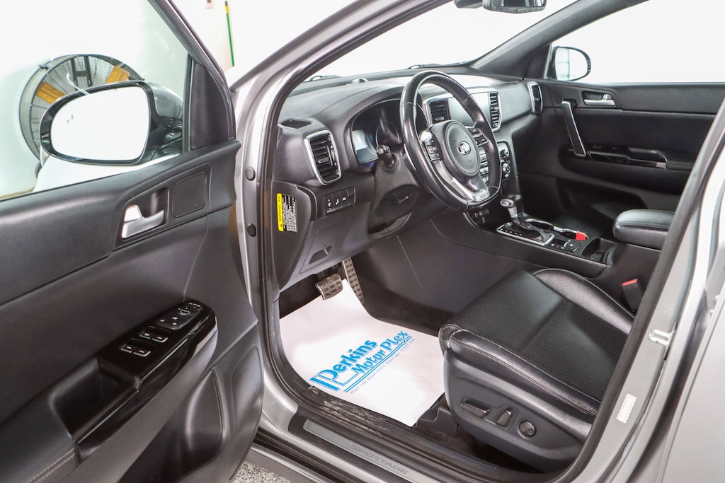 Used 2022 Kia Sportage Nightfall SUV