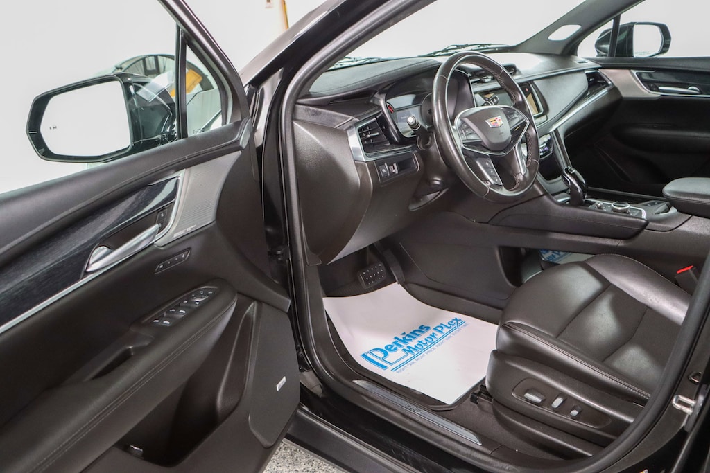 Used 2022 Cadillac XT5 AWD SUV