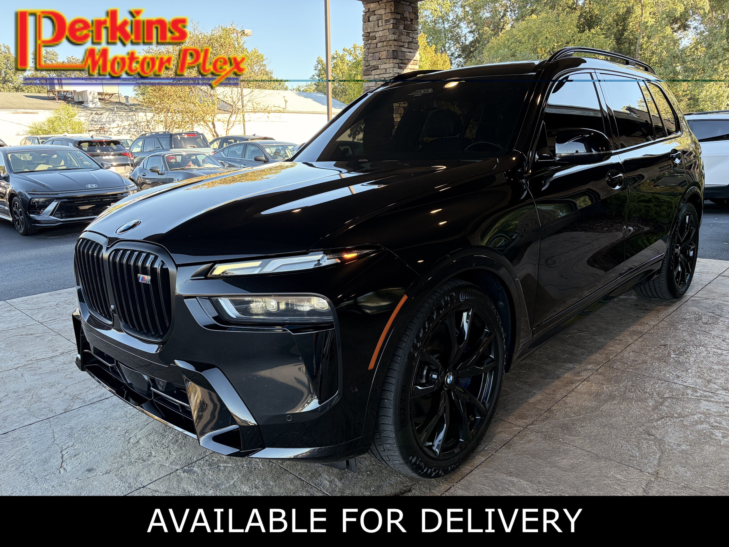 2023 BMW X7 M60i
