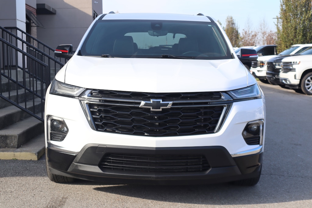 Used 2024 Chevrolet Traverse Limited Premier SUV