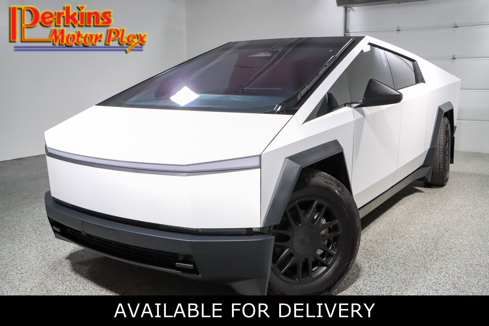 2024 Tesla Cybertruck All-Wheel Drive's photo