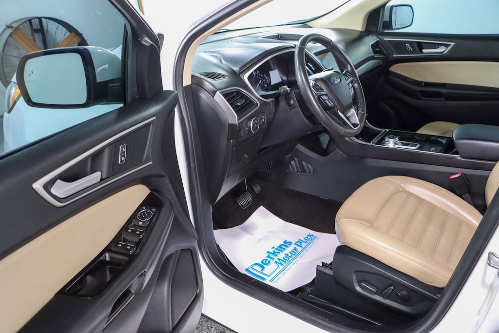 Used 2020 Ford Edge SEL SUV