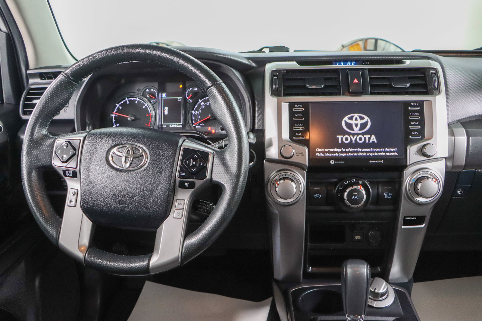 2021 Toyota 4Runner SR5 - Photo 18