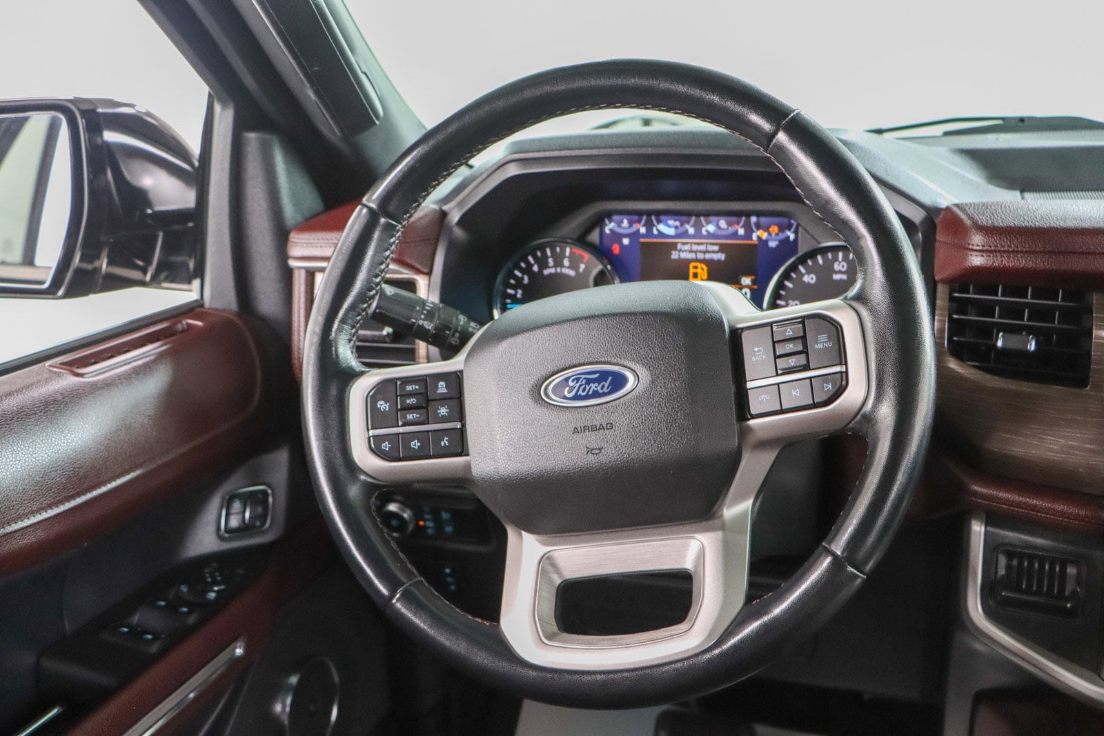 2022 Ford Expedition Limited - Photo 12