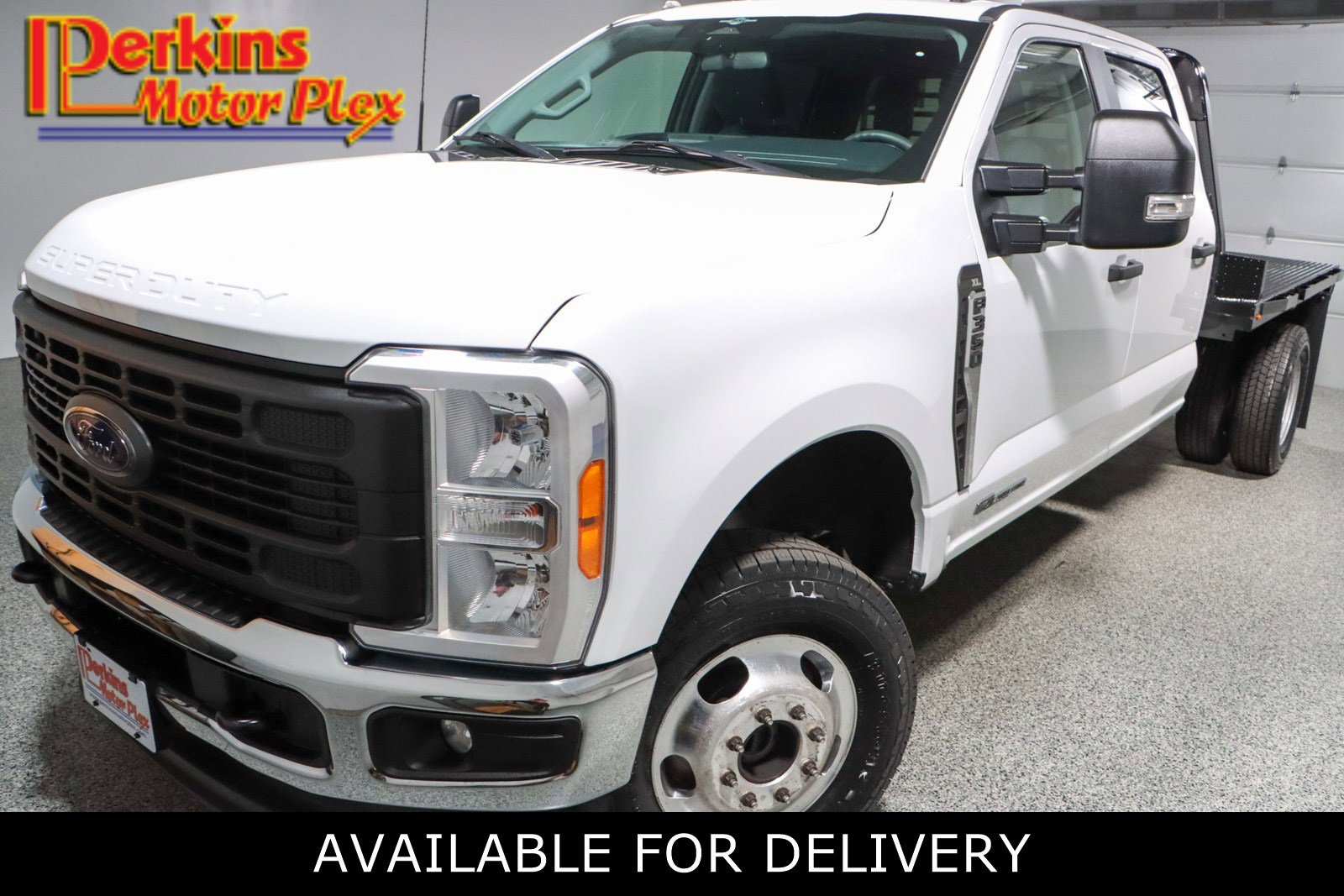 2023 Ford F-350 XL 4x4 Crew Cab 8' Box DRW's photo