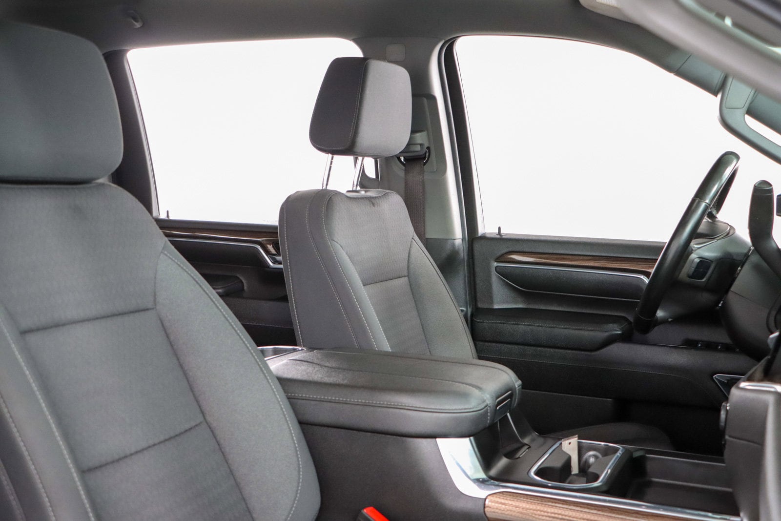 2024 Chevrolet Silverado 3500HD LT - Photo 28