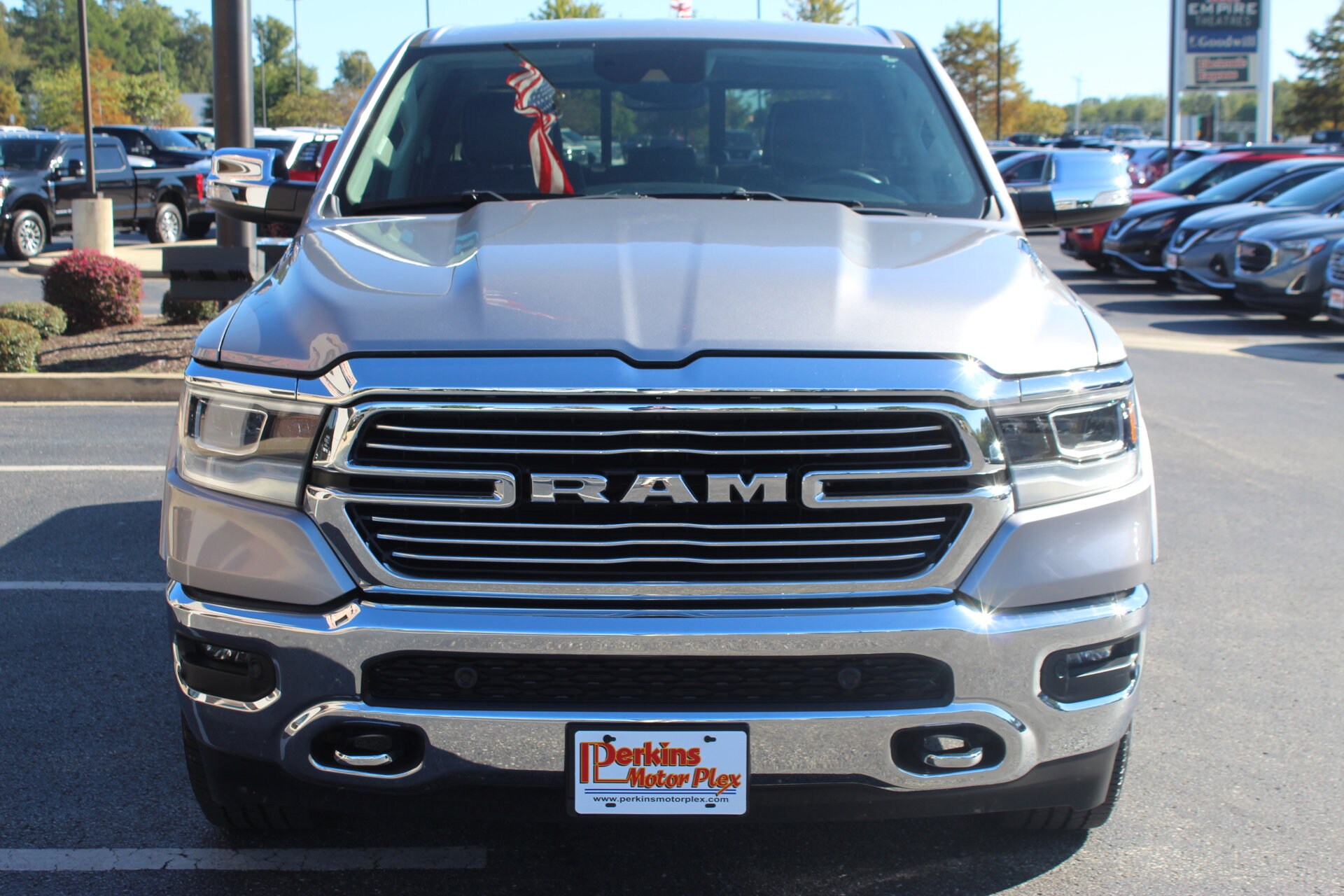 2022 Ram 1500 Laramie photo 2