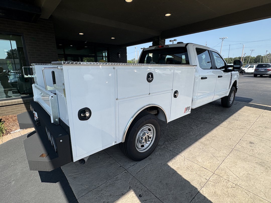 2023 Ford F-250 Super Duty XL - Photo 6
