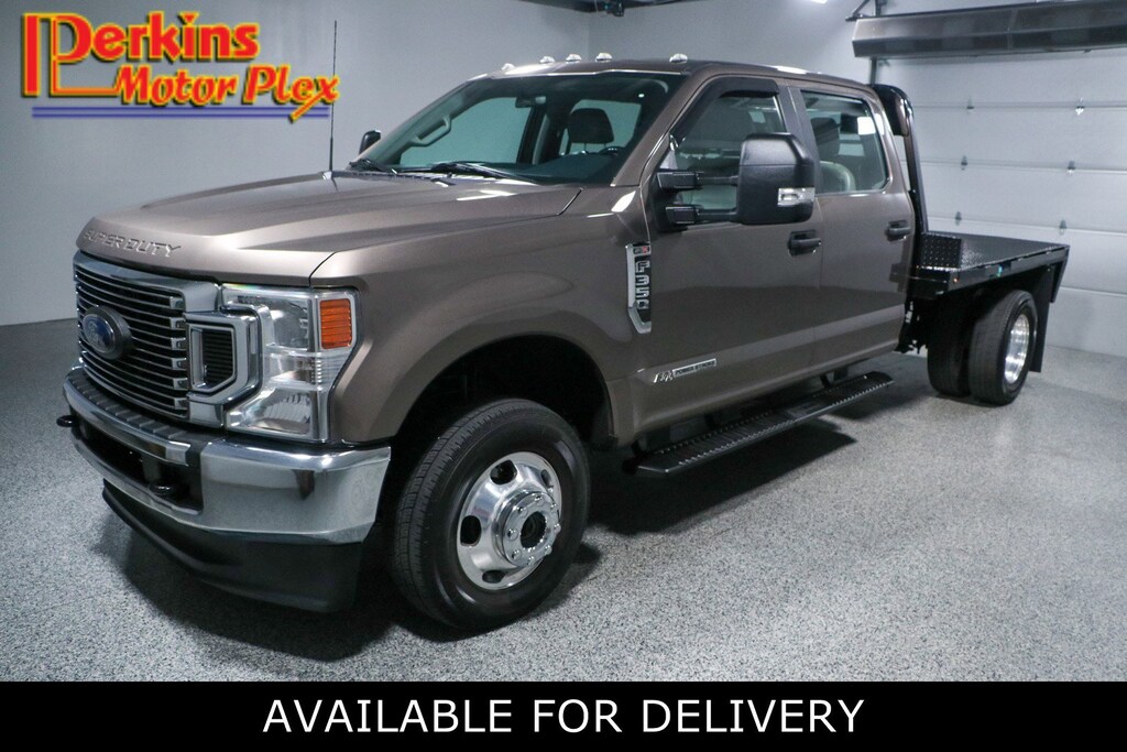 Used 2022 Ford F-350 STX 4X4 FLATBED Truck Crew Cab
