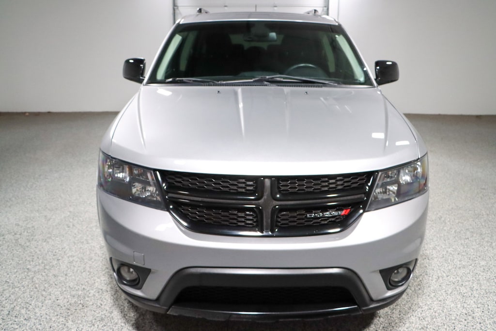 Used 2019 Dodge Journey SE SUV