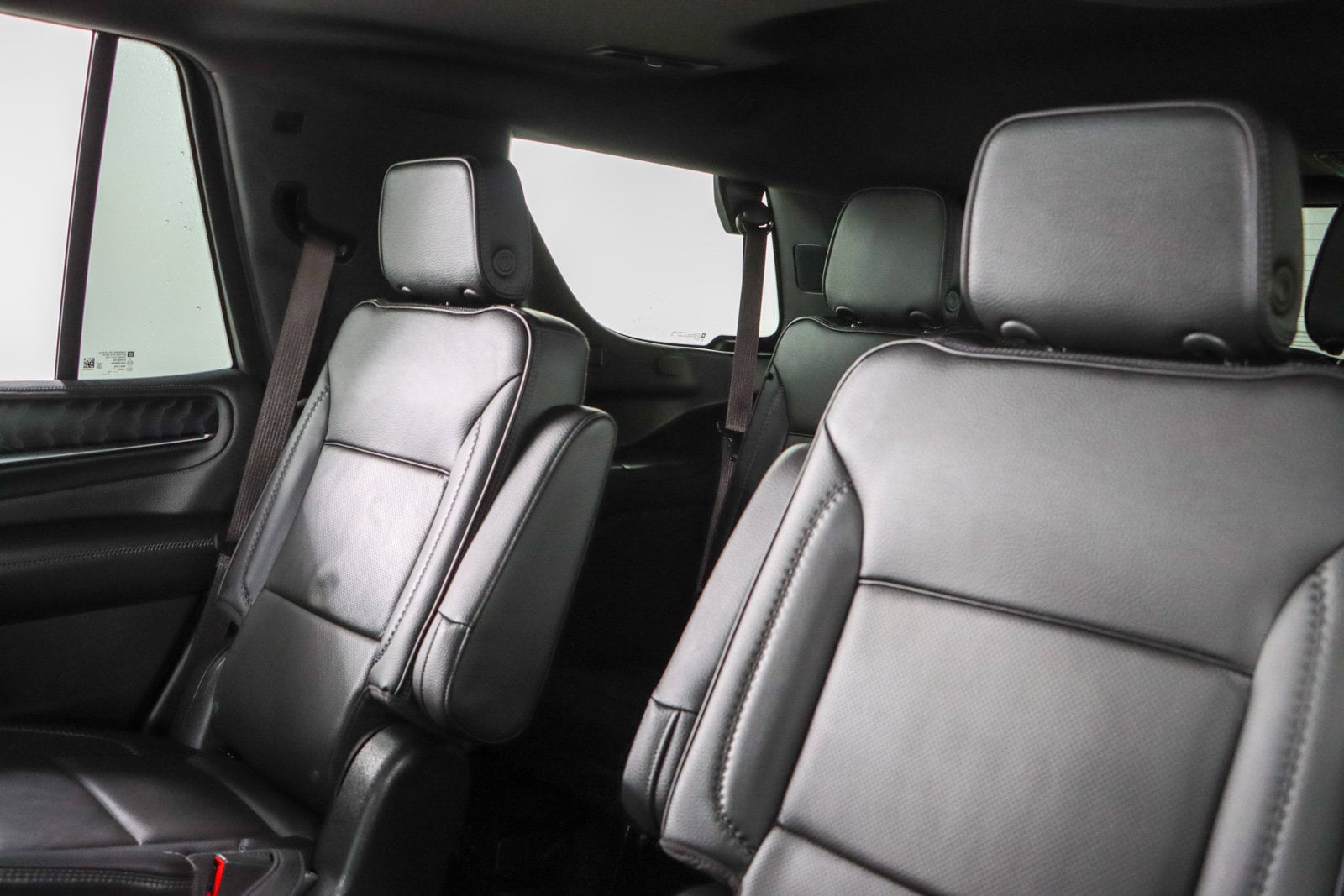 2023 GMC Yukon Denali - Photo 28