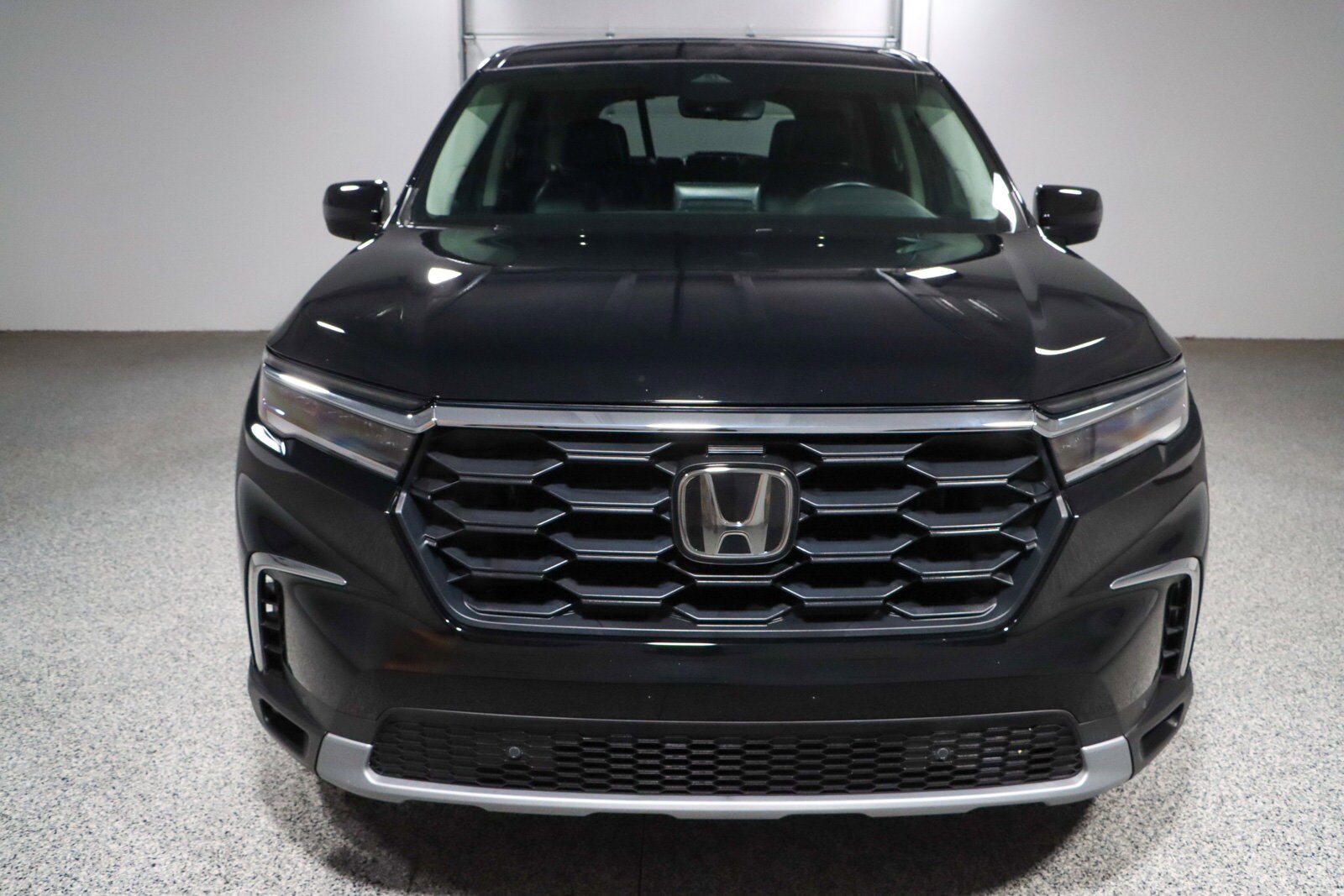 2024 Honda Pilot EX-L photo 3