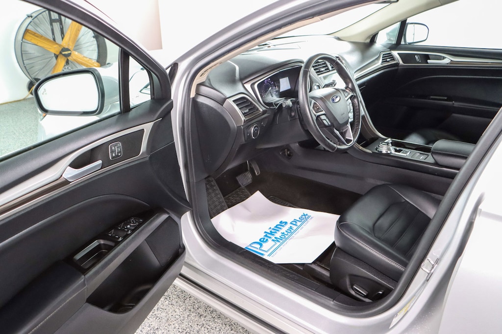 Used 2019 Ford Fusion SEL Sedan