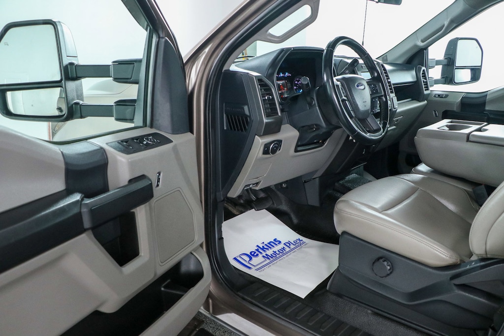 Used 2022 Ford F-350 STX 4X4 FLATBED Truck Crew Cab