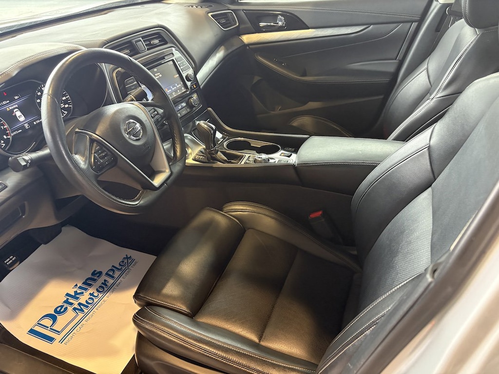 Used 2018 Nissan Maxima SV Sedan