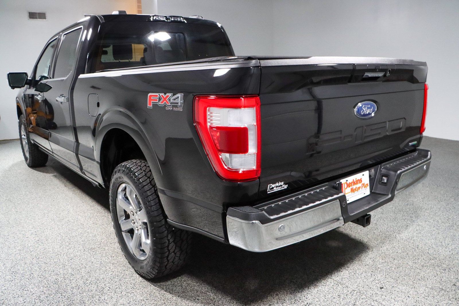 2023 Ford F-150 Lariat - Photo 9