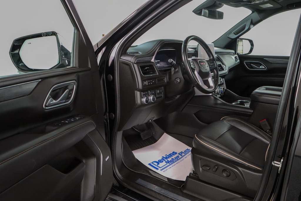 Used 2023 GMC Yukon SLT 4X4 SUV