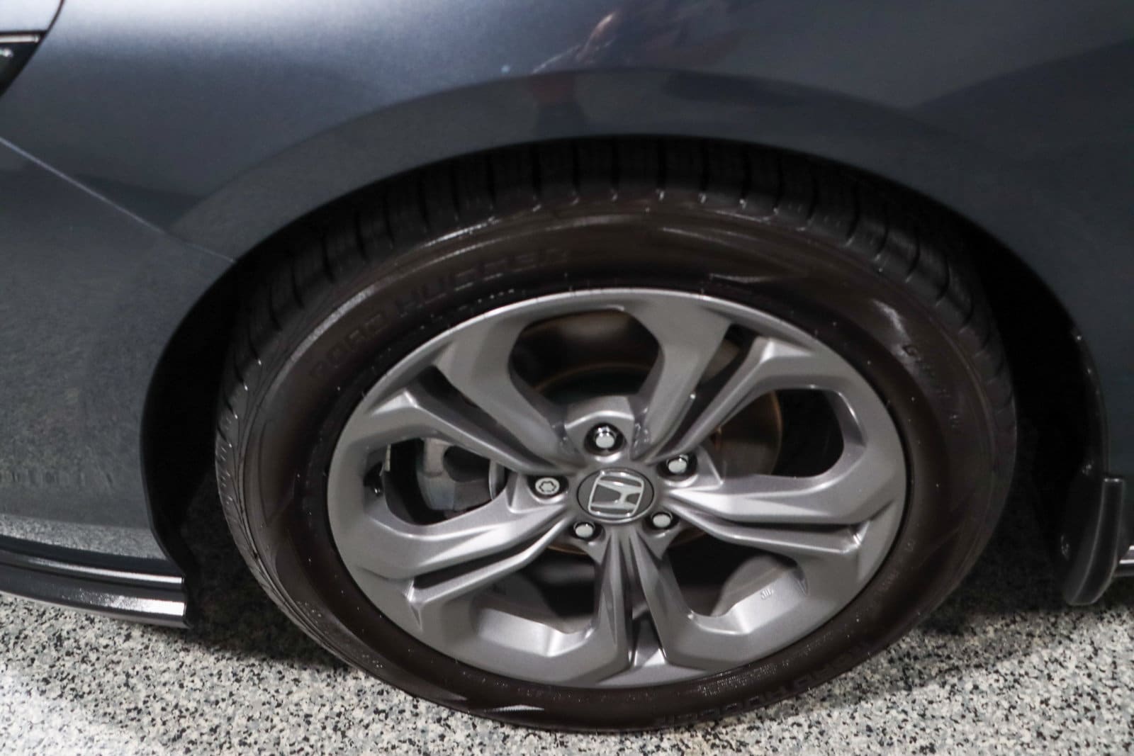 2024 Honda Accord EX - Photo 11