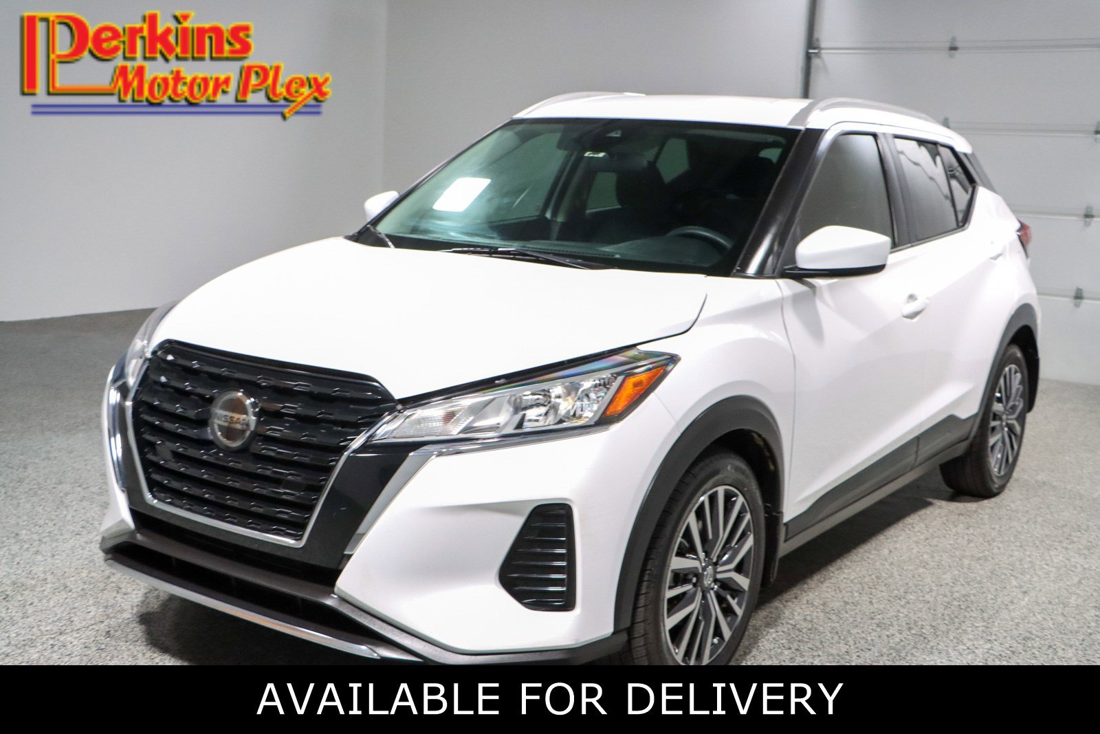 2021 Nissan Kicks SV's photo