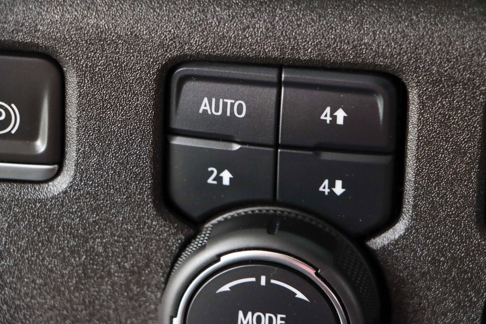 2024 Chevrolet Silverado 3500HD LT - Photo 22