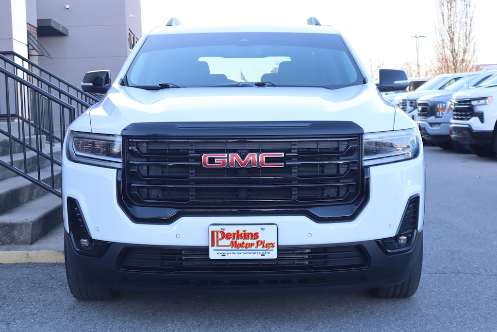 Used 2023 GMC Acadia SLT AWD SUV