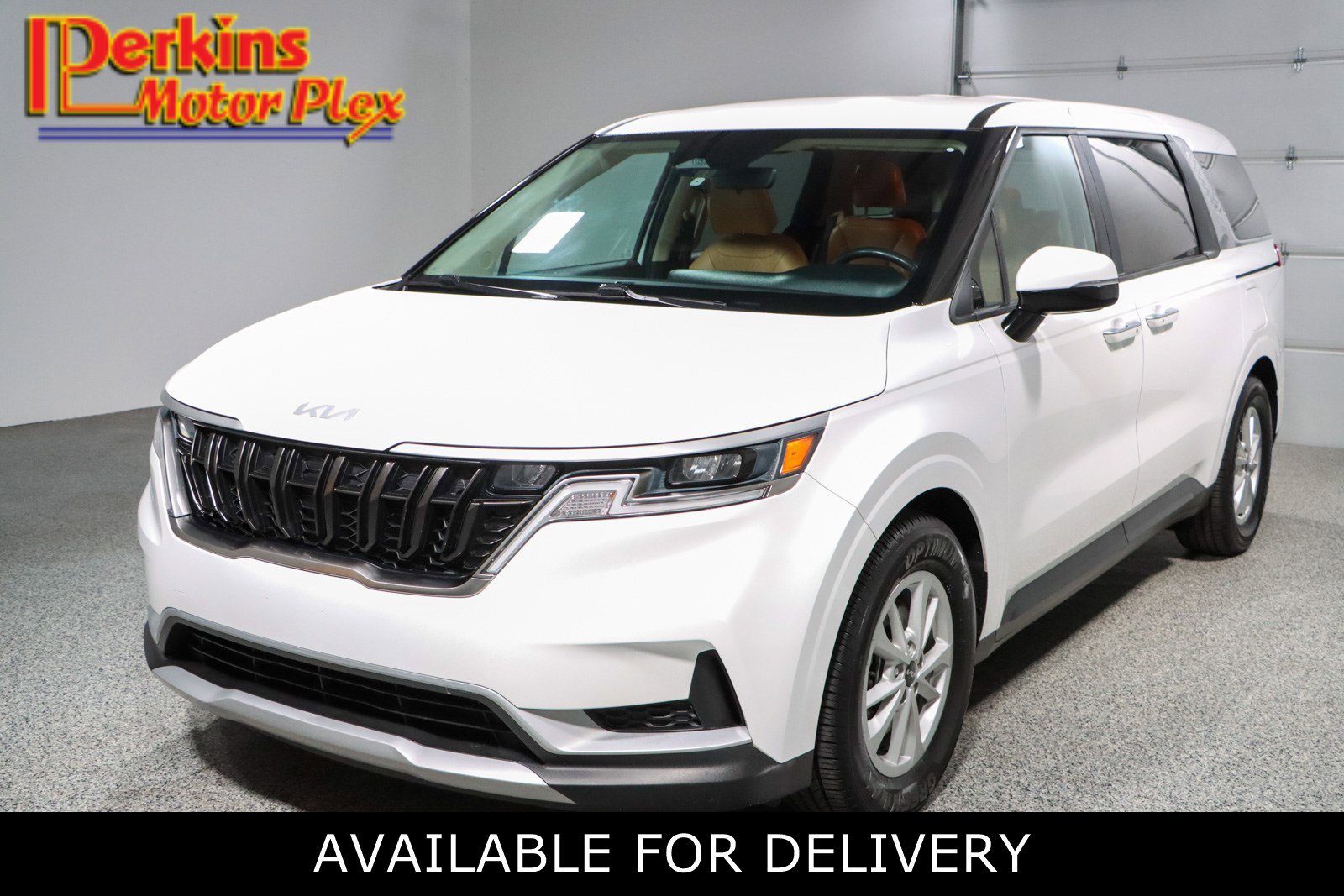 2024 Kia Sedona LX Seat Pkg's photo