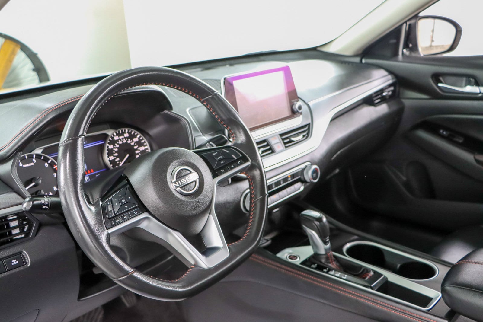 2024 Nissan Altima SR - Photo 22