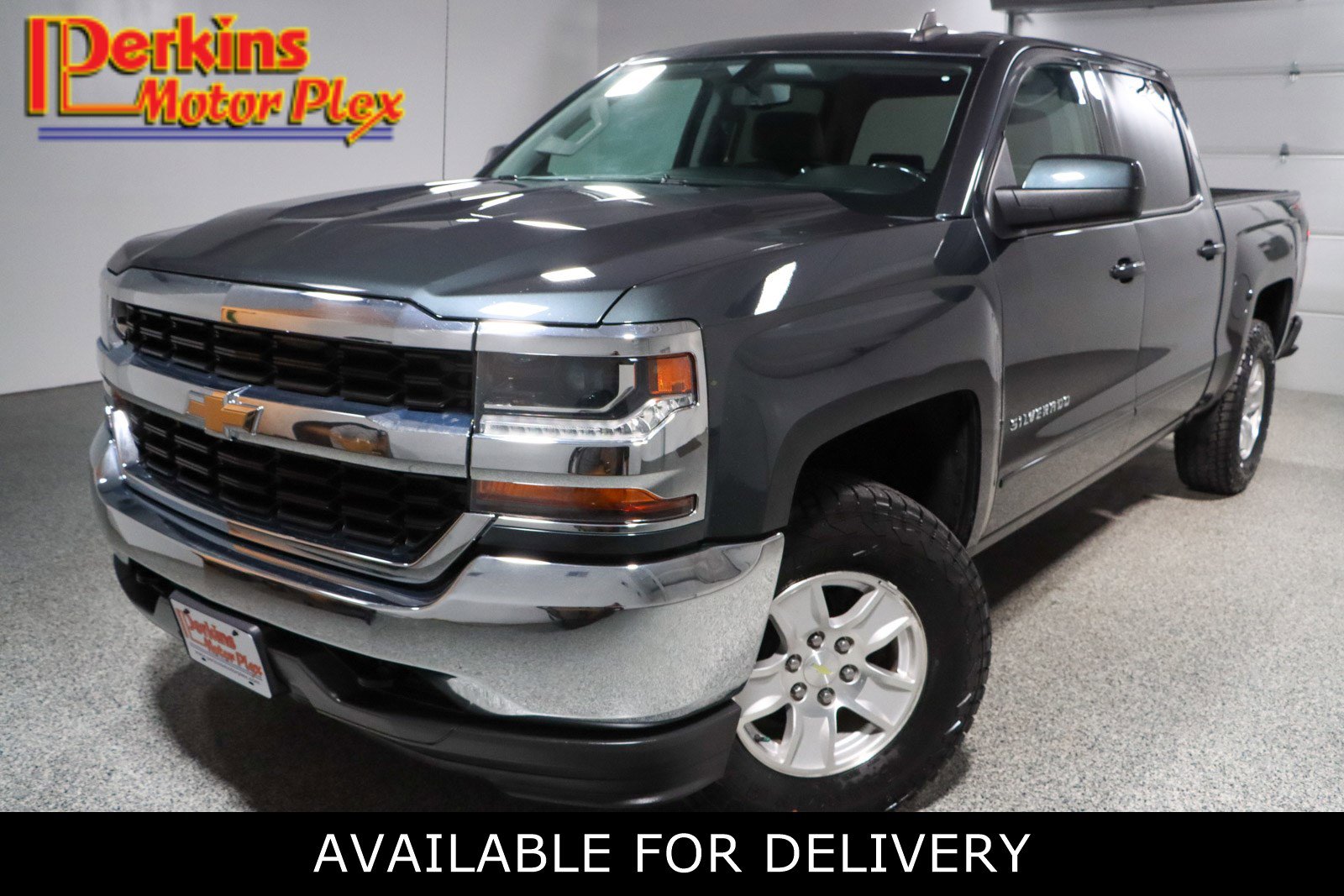 2018 Chevrolet Silverado 1500 LT 4X4 Crew Cab Short Box's photo