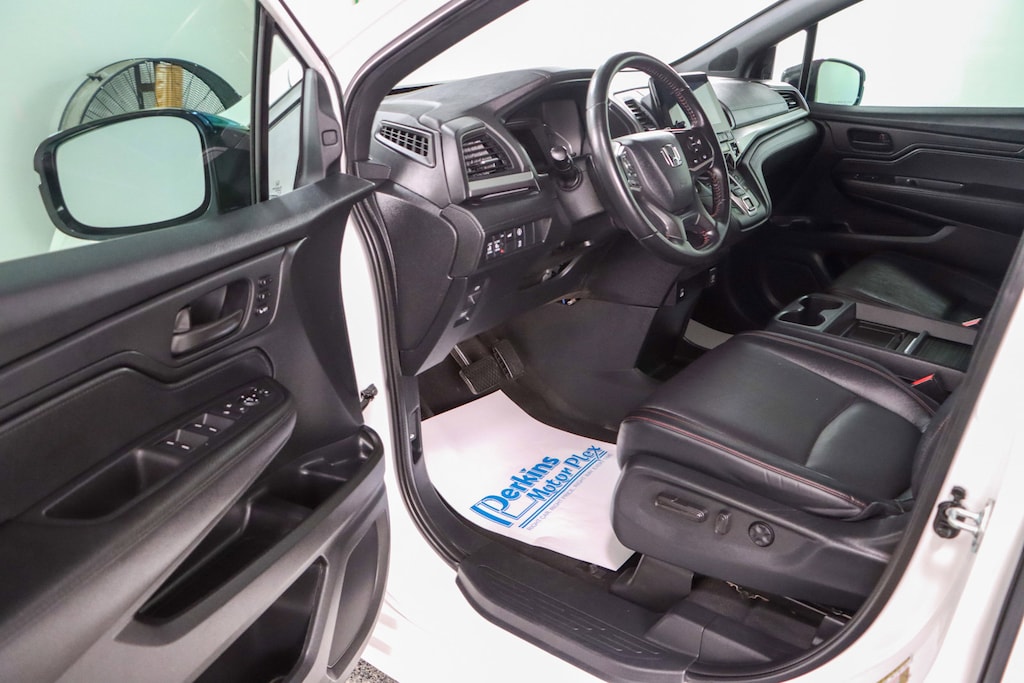 Used 2024 Honda Odyssey Sport Van
