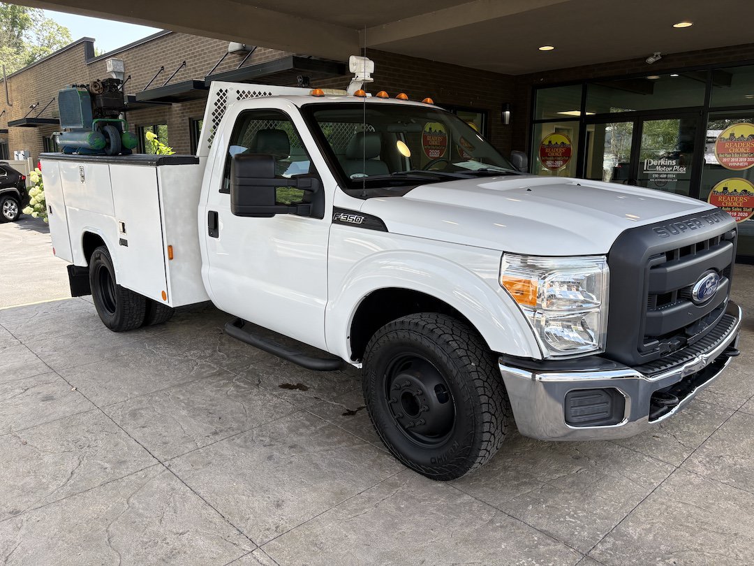 2016 Ford F-350 Super Duty Chassis Cab XL - Photo 4
