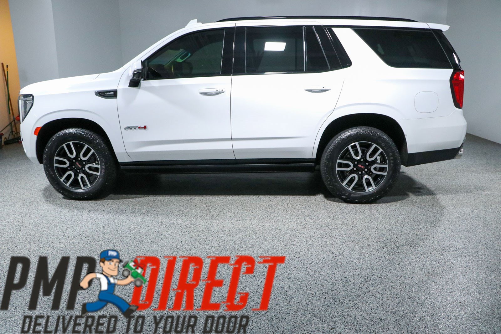 2023 GMC Yukon AT4 - Photo 10