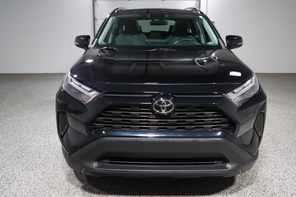 Used 2022 Toyota RAV4 XLE SUV