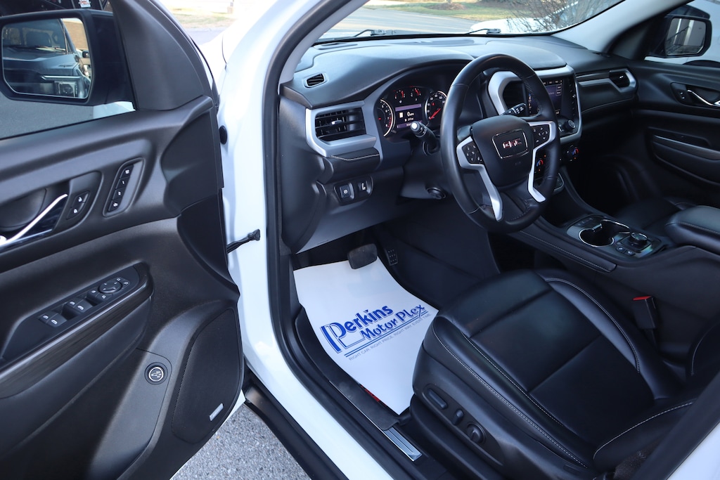 Used 2023 GMC Acadia SLT AWD SUV