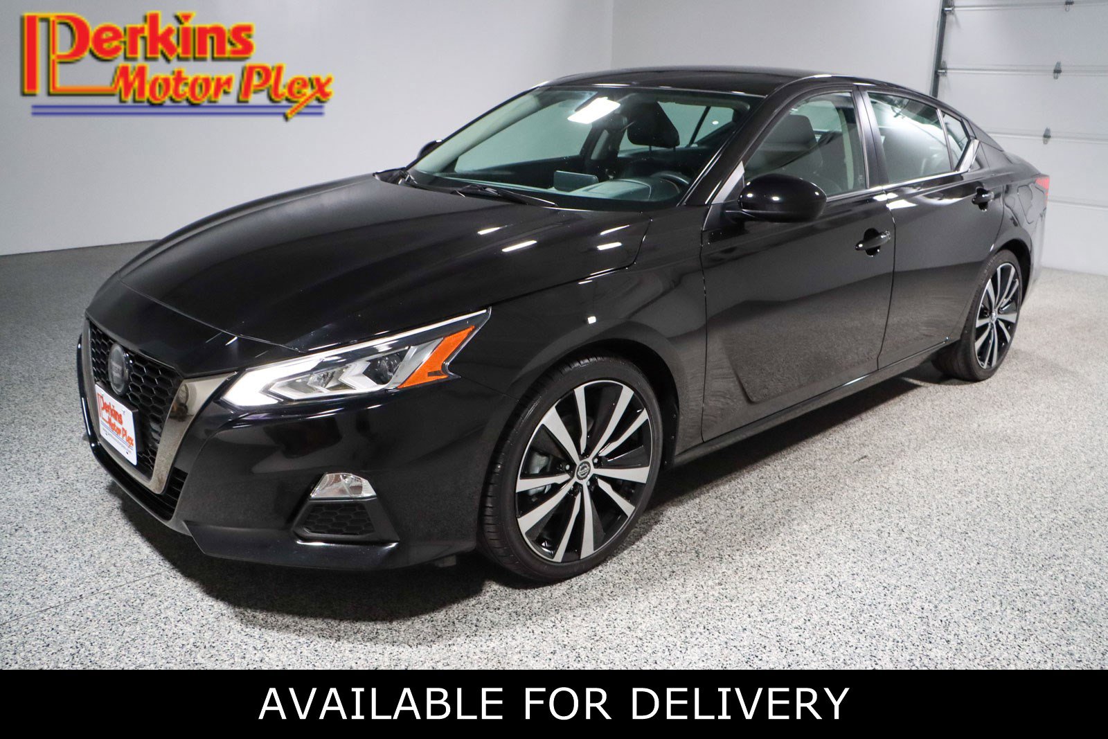 2022 Nissan Altima SR