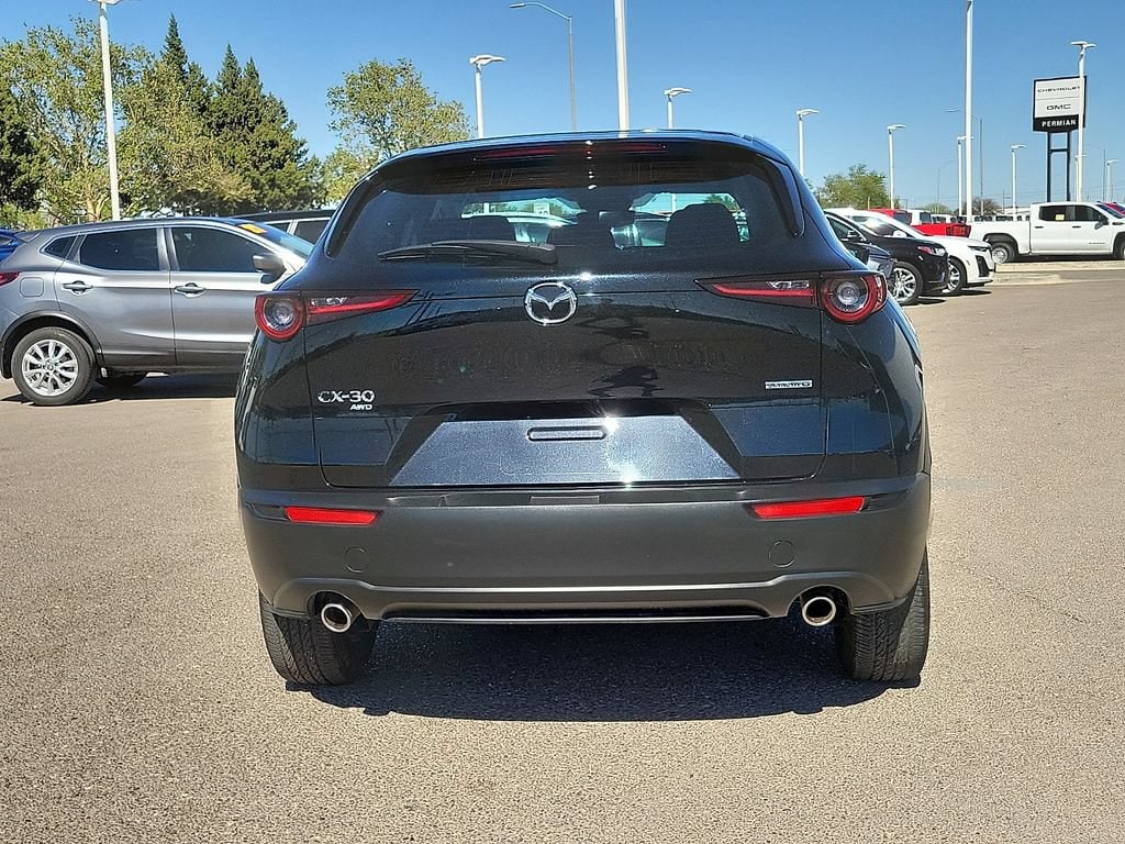 2025 Mazda CX-30 S - Photo 11