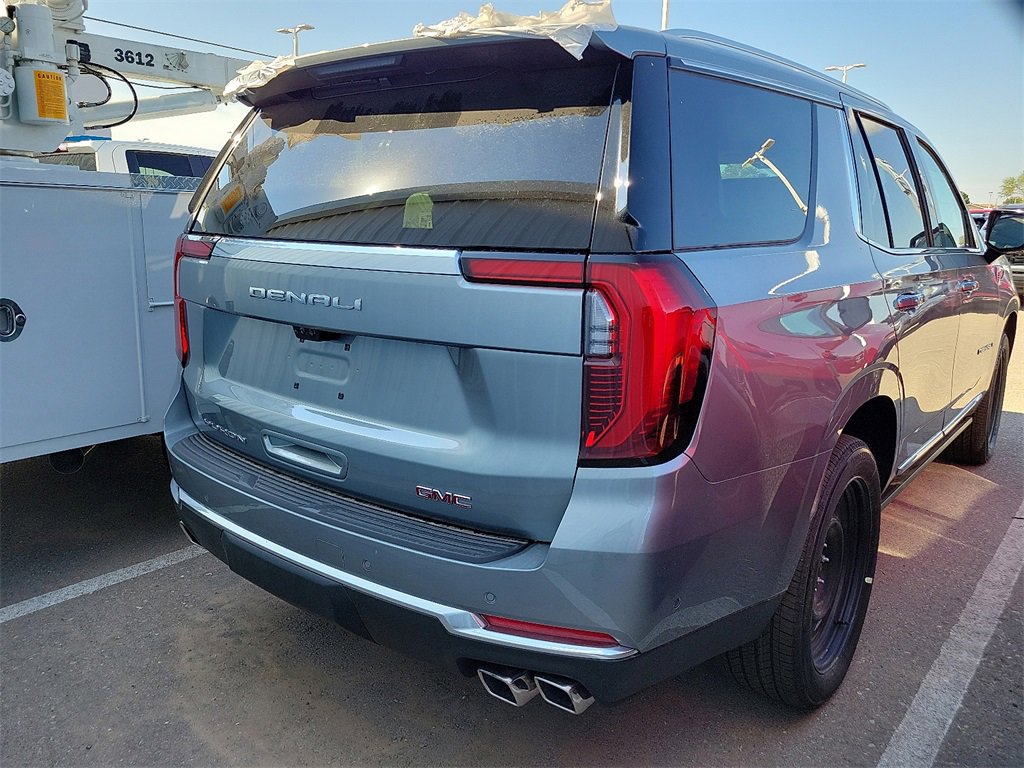 2026 Gmc Yukon Denali photo 4