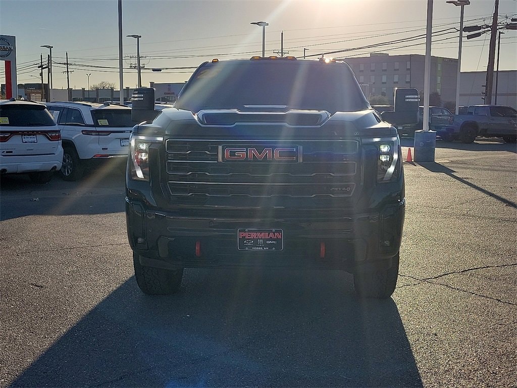 Used 2025 GMC Sierra 2500 HD AT4 Truck Crew Cab