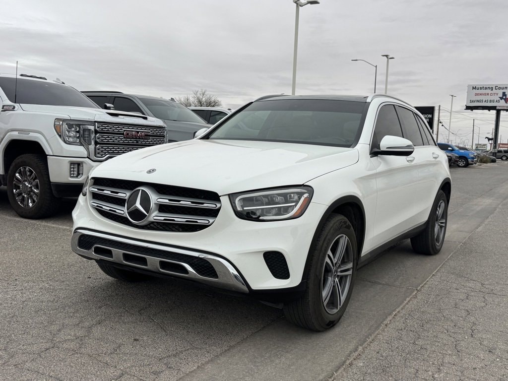 2020 Mercedes-Benz GLC GLC300's photo