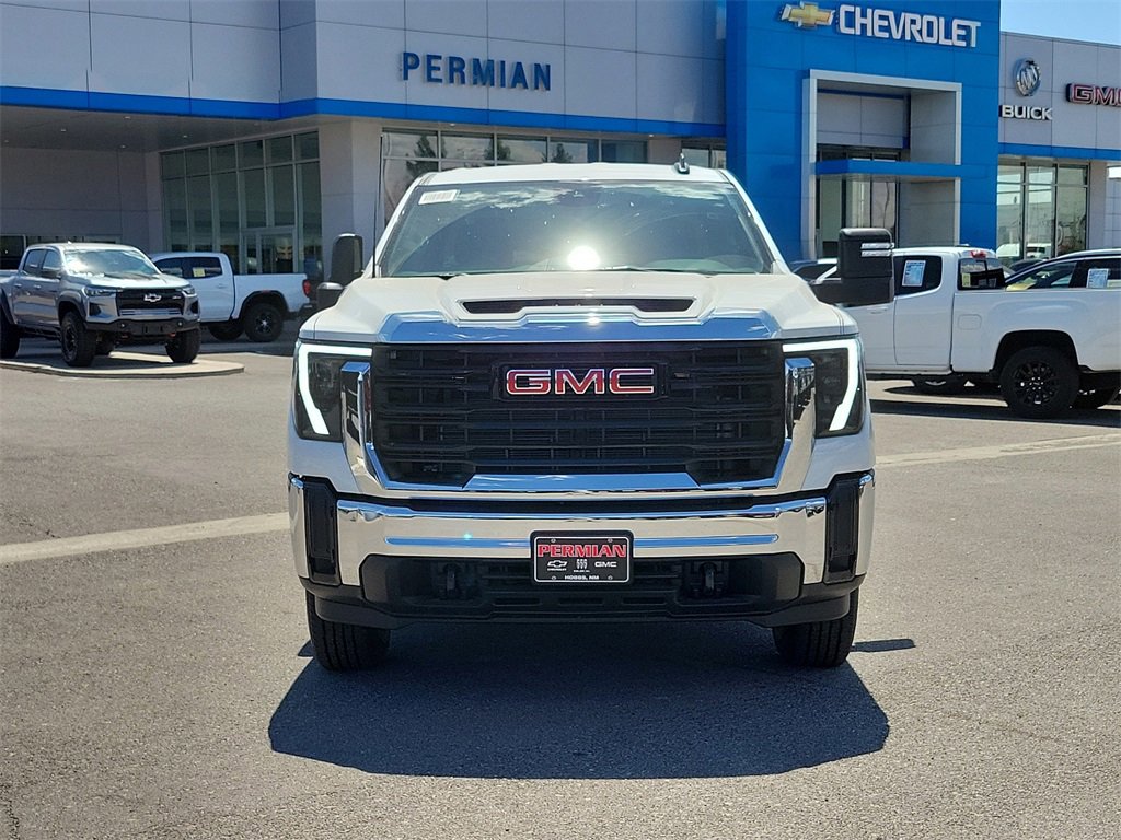 2024 Gmc Sierra 2500 HD Pro photo 3