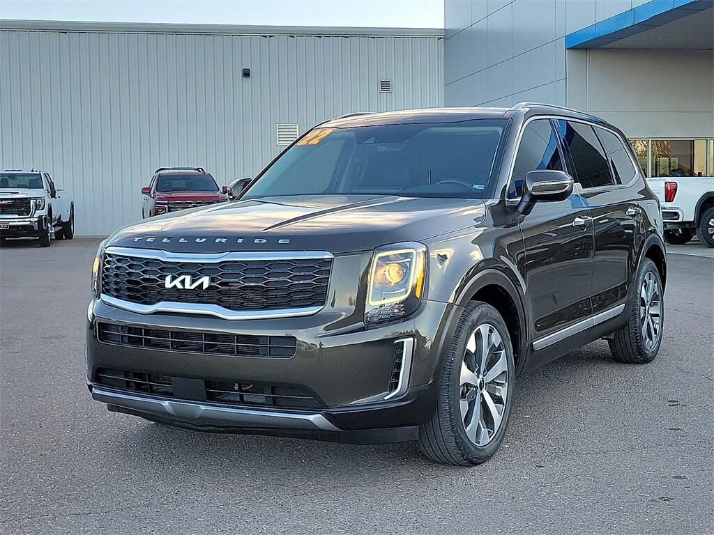Used 2022 Kia Telluride S SUV