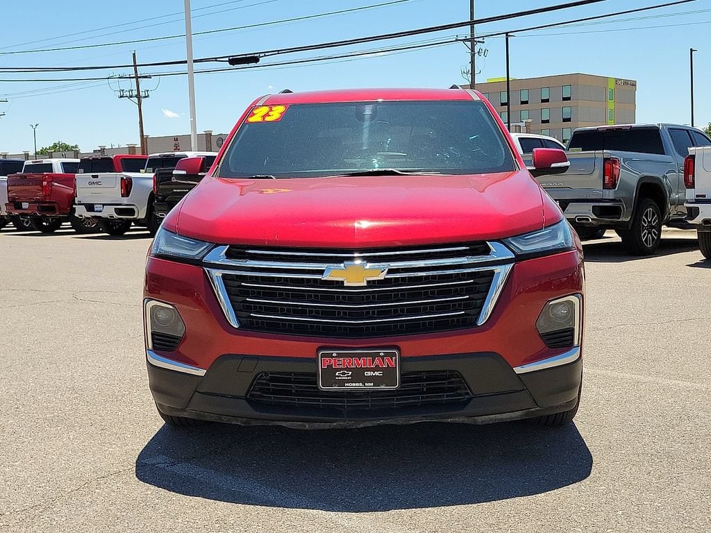 Used 2023 Chevrolet Traverse LT Cloth SUV