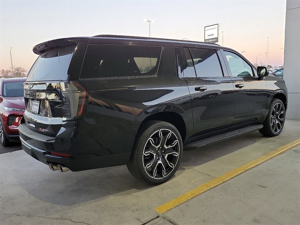 New 2026 Chevrolet Suburban RST SUV