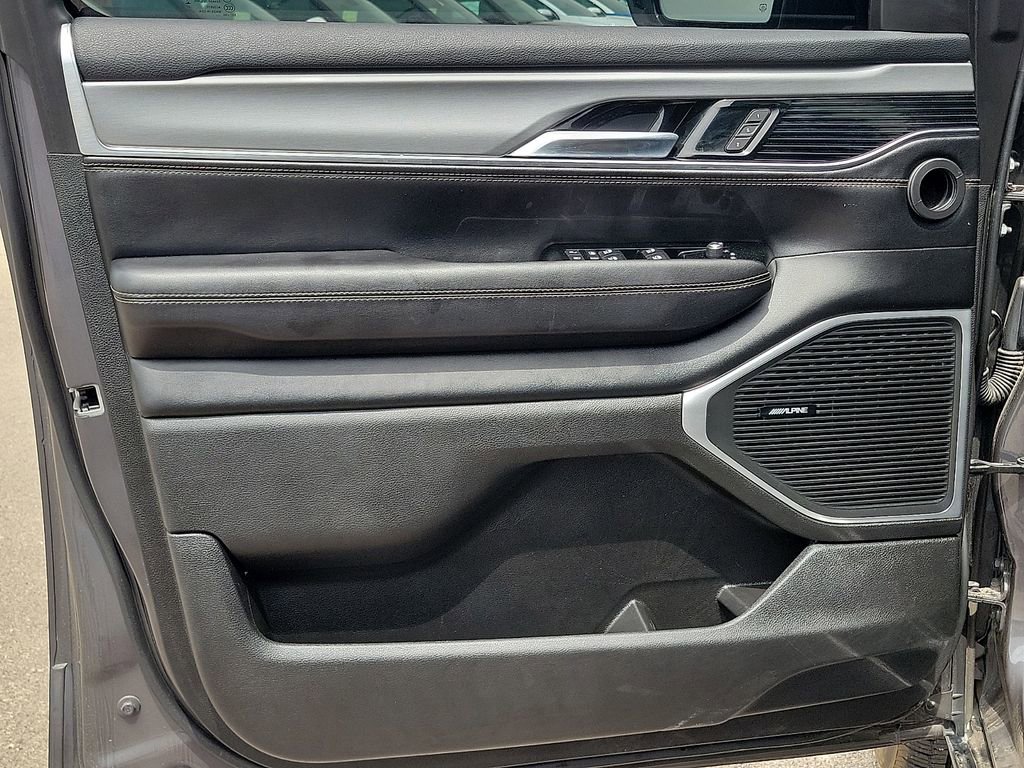 2023 Jeep Wagoneer Series II - Photo 18