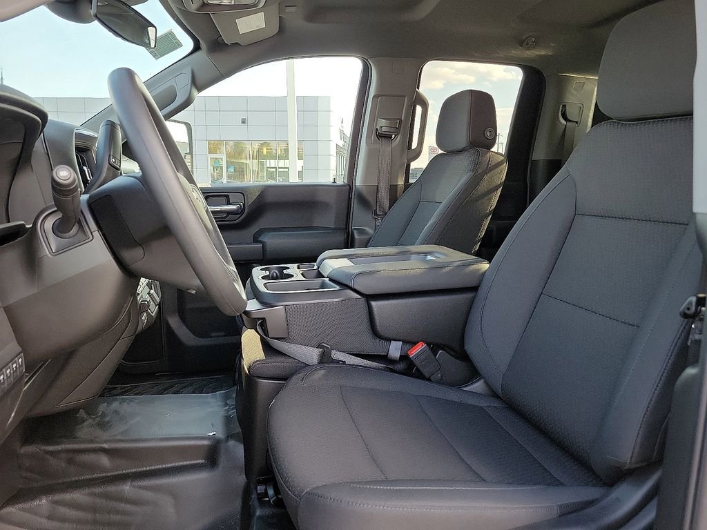 2025 Chevrolet Silverado 2500 HD Work Truck - Photo 19