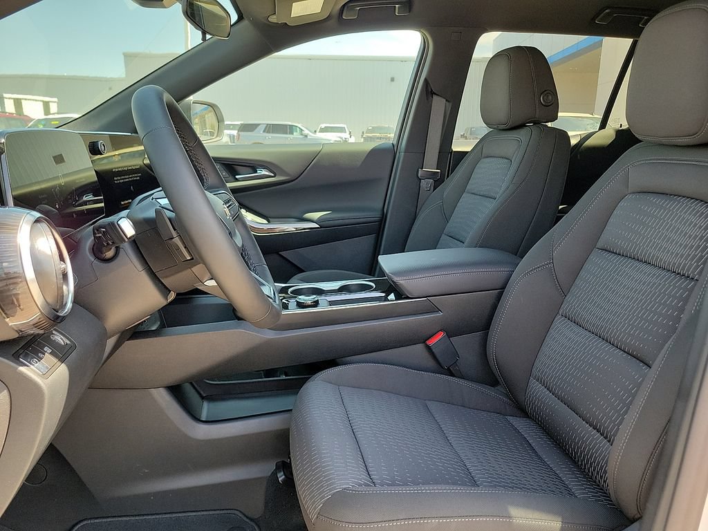 2026 Chevrolet Equinox LT - Photo 23