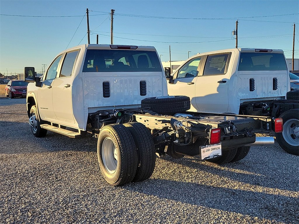 2026 Gmc Sierra 3500 HD Pro photo 2