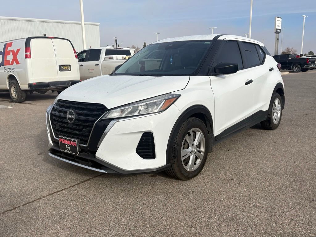 2023 Nissan Kicks S