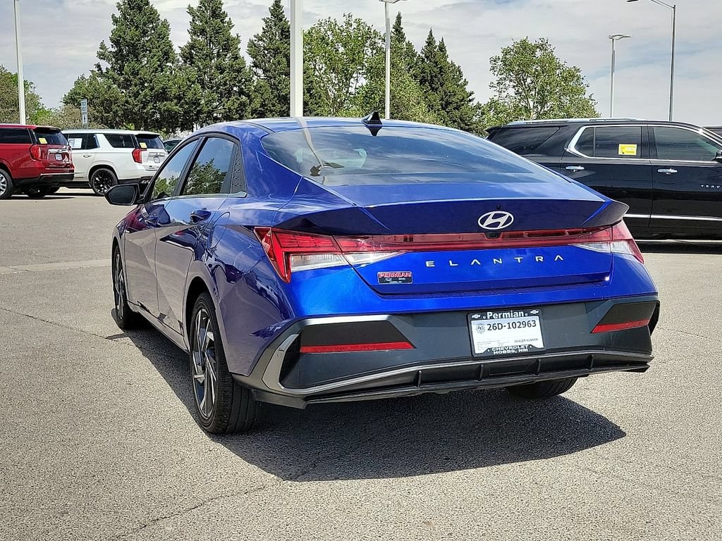 2025 Hyundai Elantra SEL - Photo 9