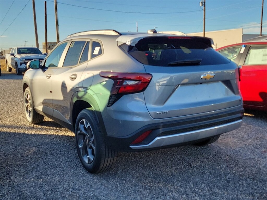 New 2026 Chevrolet Trax LT SUV