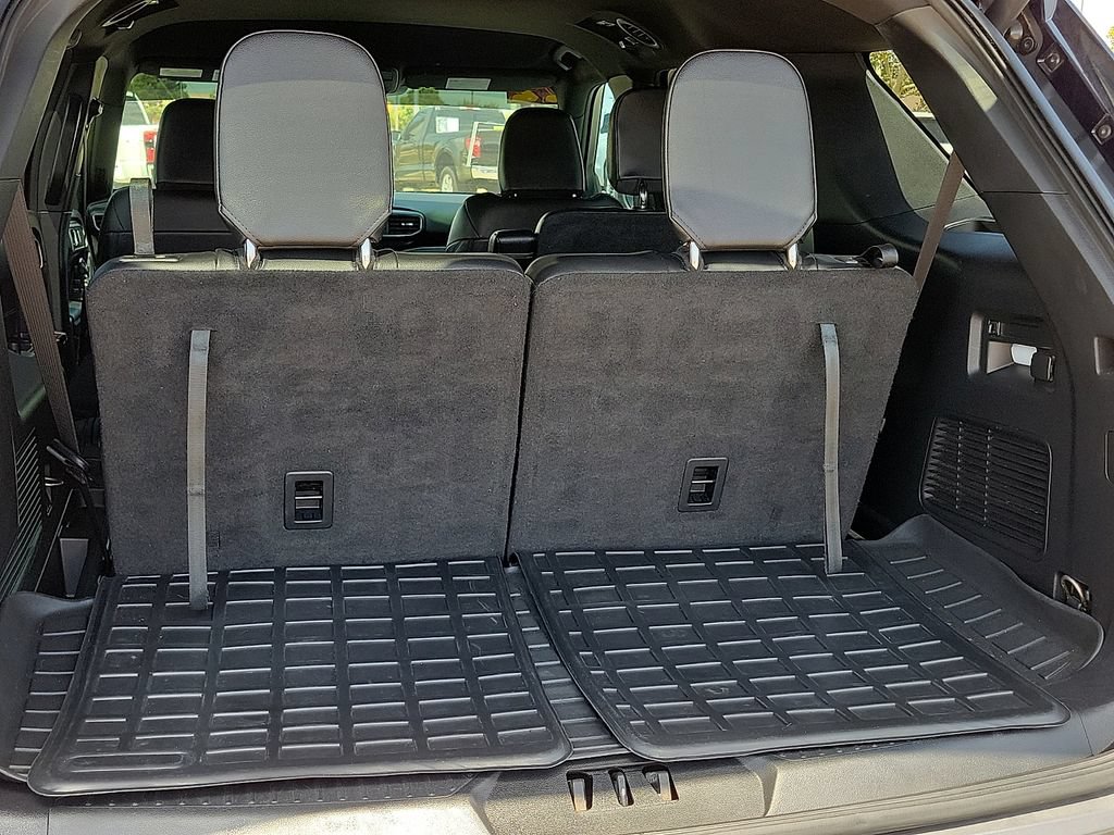 2022 Ford Explorer ST - Photo 18